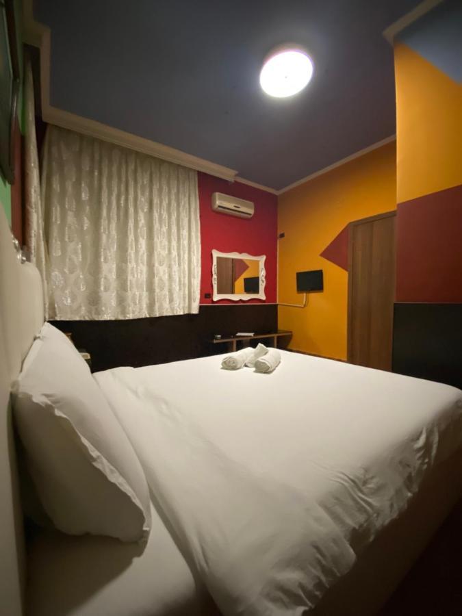 Hotel Rex Tirana Exterior photo