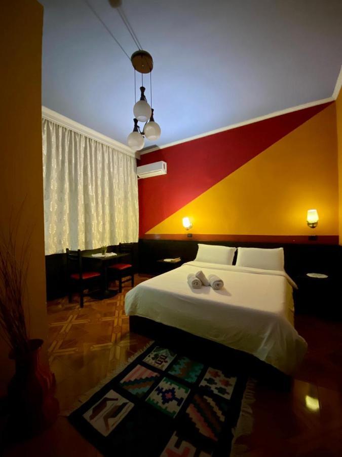 Hotel Rex Tirana Exterior photo